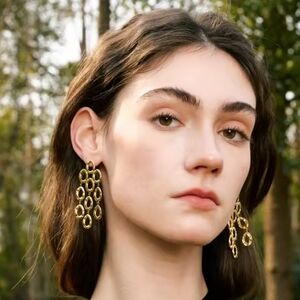 Elegant Gold Dangle Earrings